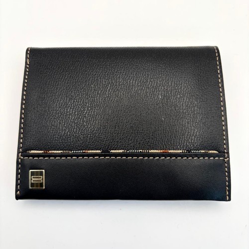 Good condition daks fold - condition,